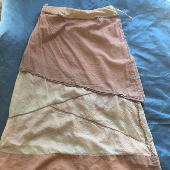 Sikkim silk tiered maxi skirt European size 42 (US 8-10) in pastel salmon - Picture 5 of 7
